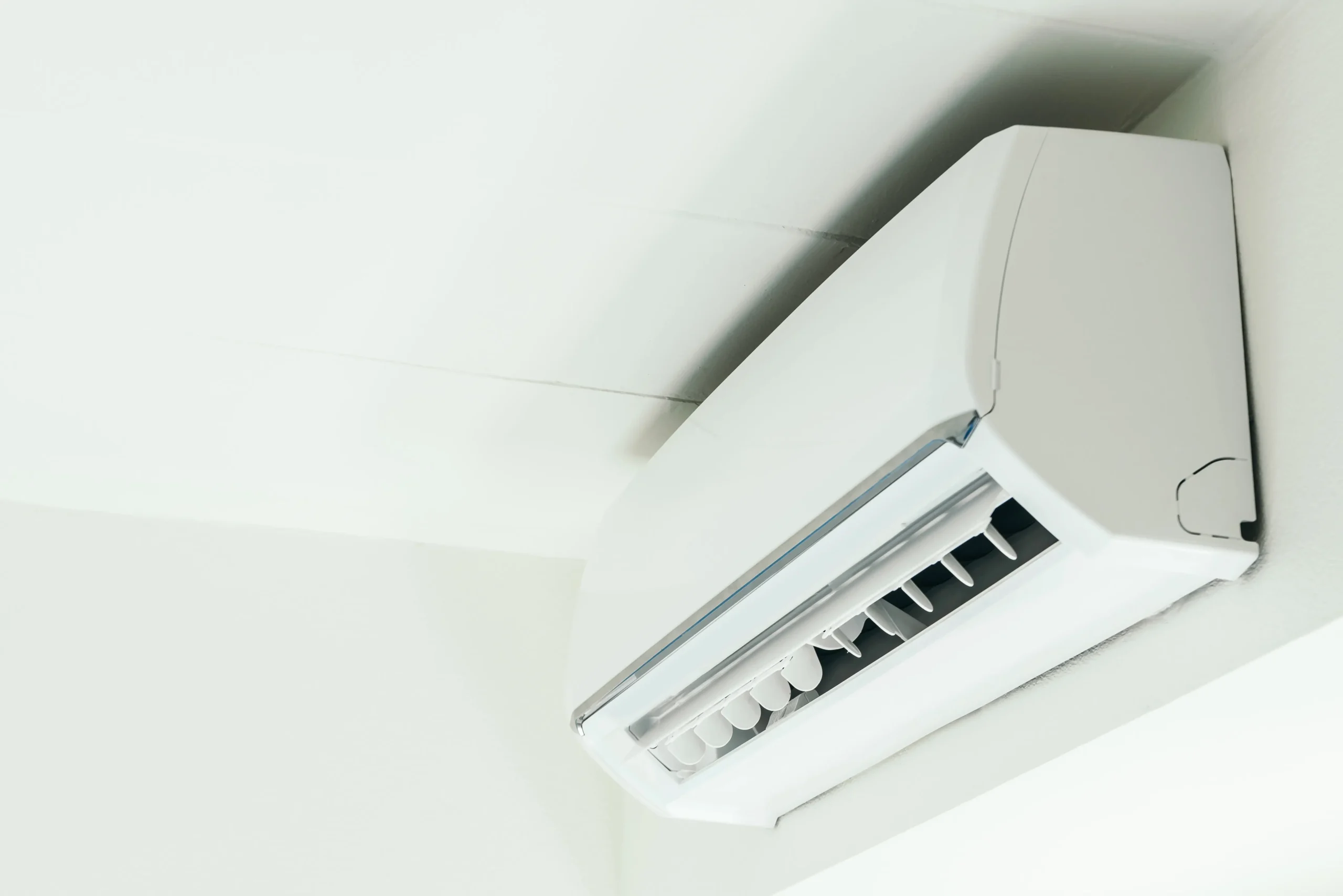 Climatisation Poitiers ; installation climatisation Poitiers ; Installation VMC Poitiers ; installation ventilation Poitiers ; dépannage climatisation Poitiers